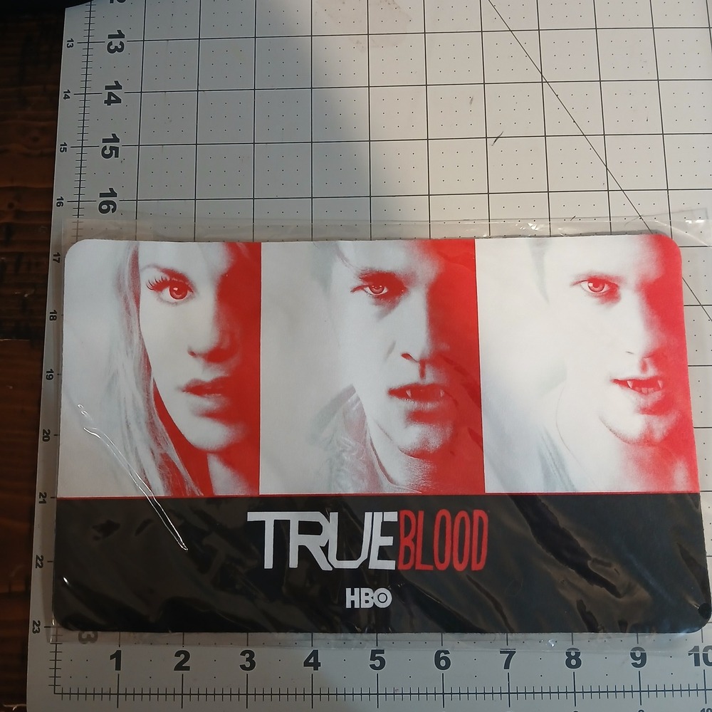 True Blood Mouse Pad 3 in 1 rare htf Vampire y2k 2010s antimicrobial screen